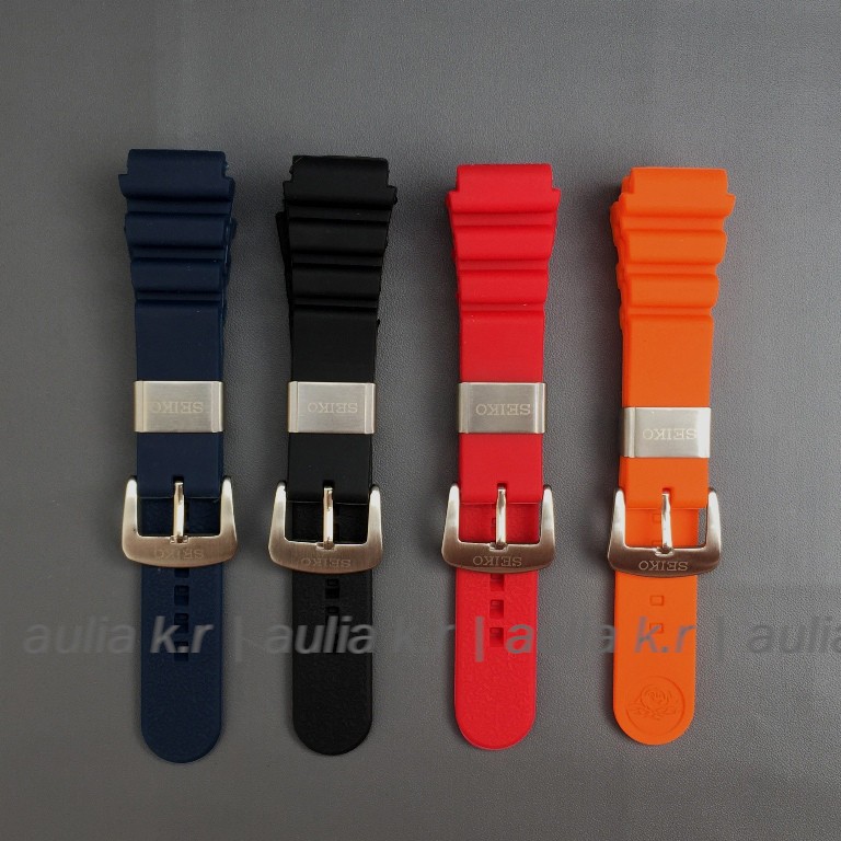 Red hot sale rubber watch