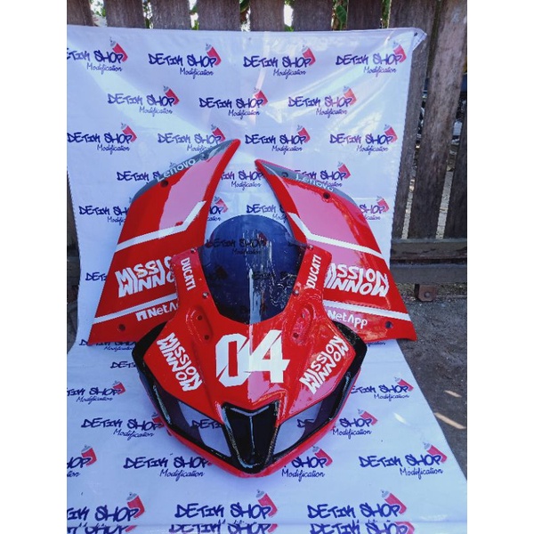 r15 v3 fairing