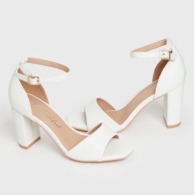 White low deals high heels