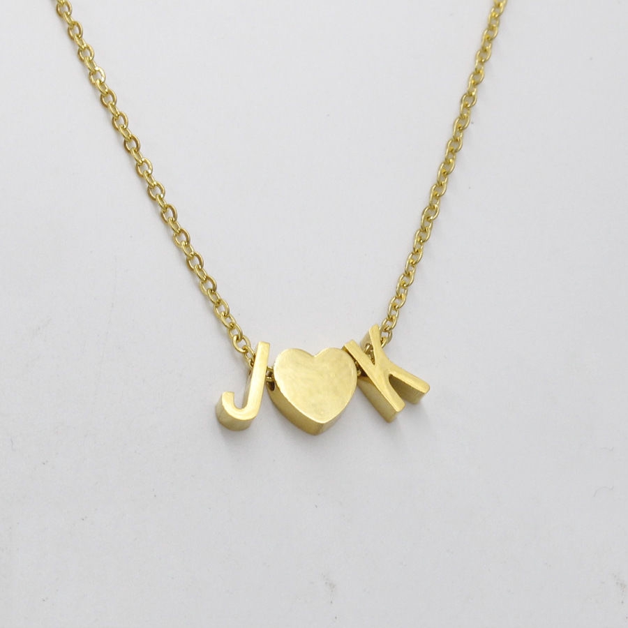 Gold on sale necklace couple