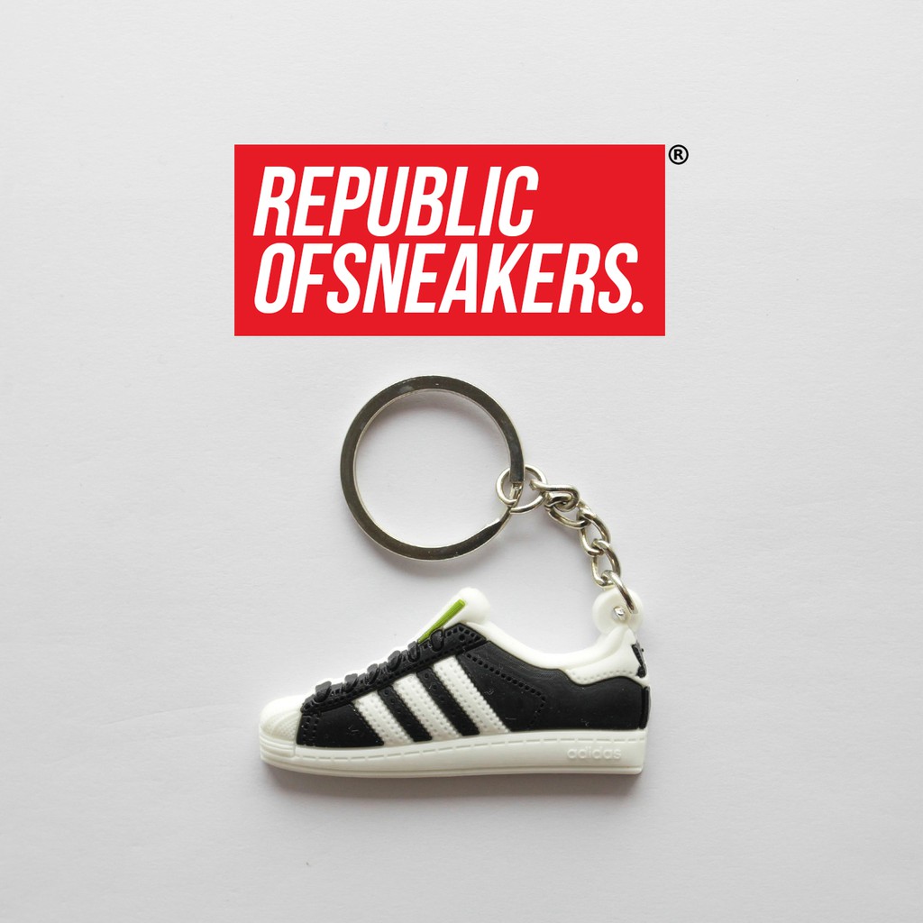 Adidas superstar keyring hotsell