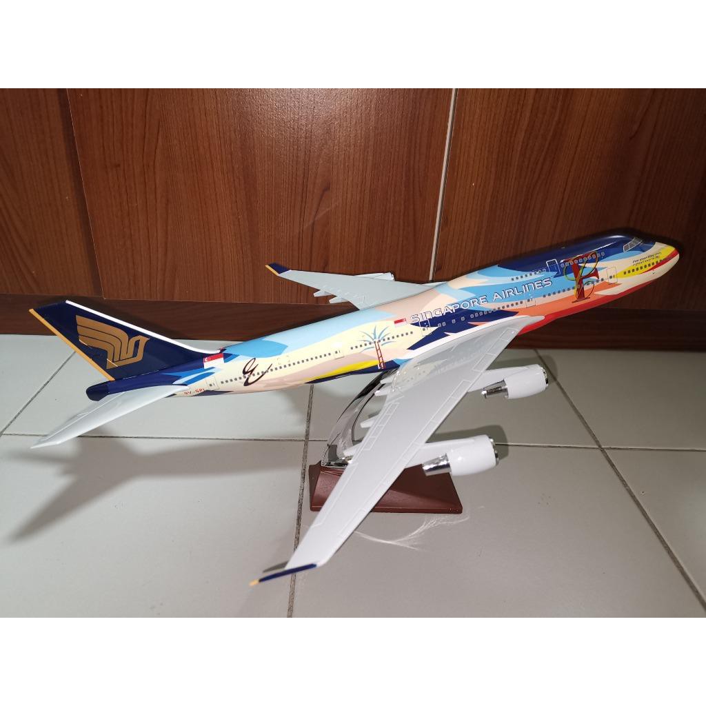 Singapore Airline (SIA) Boeing 747-400 Model (1:150) [Tropical Painting ...