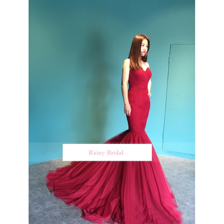 Red on sale mermaid gown