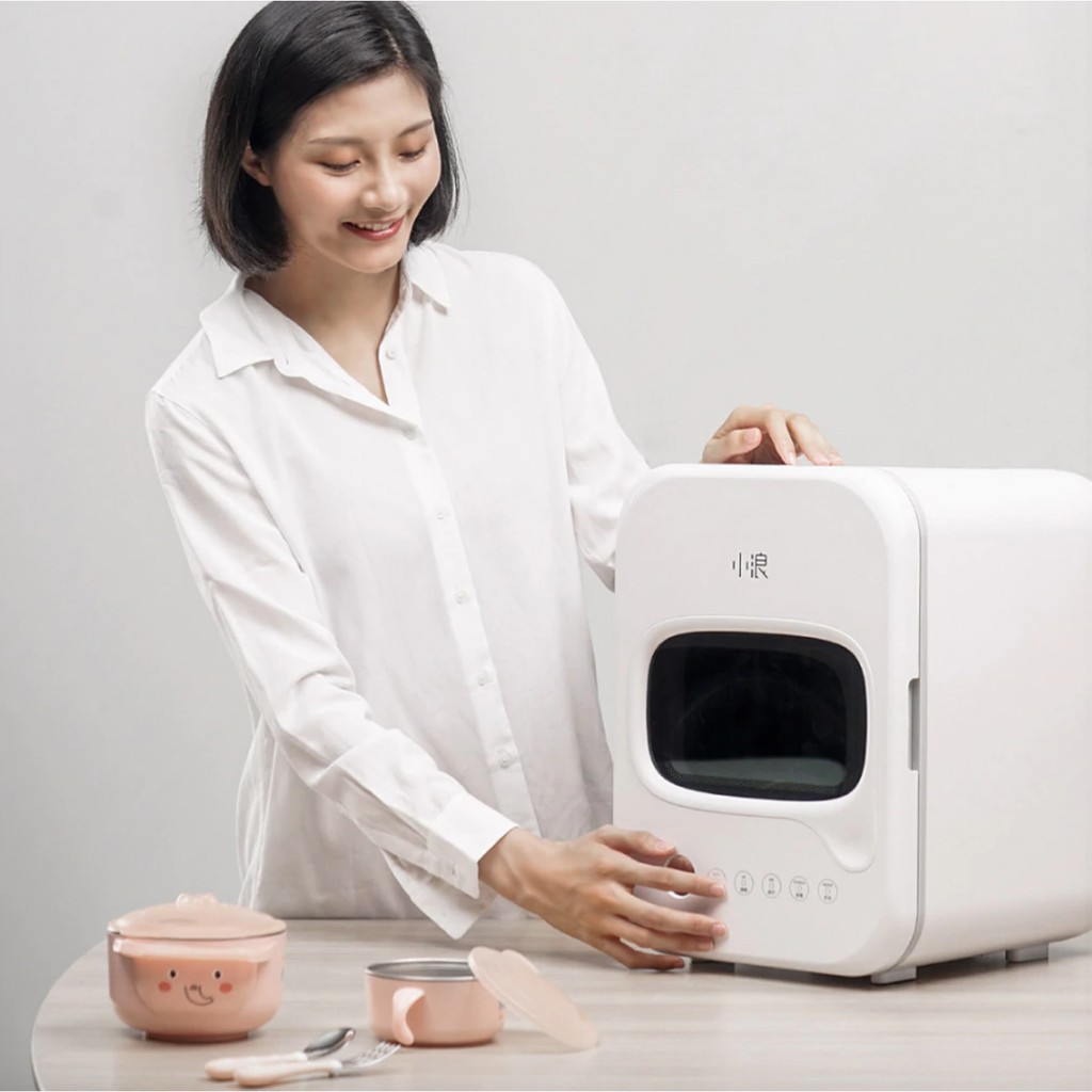 Upgrade Your Baby Gear with a Baby Bottle UV Sterilizer: Shop Our Selection and Make Your Life Easier