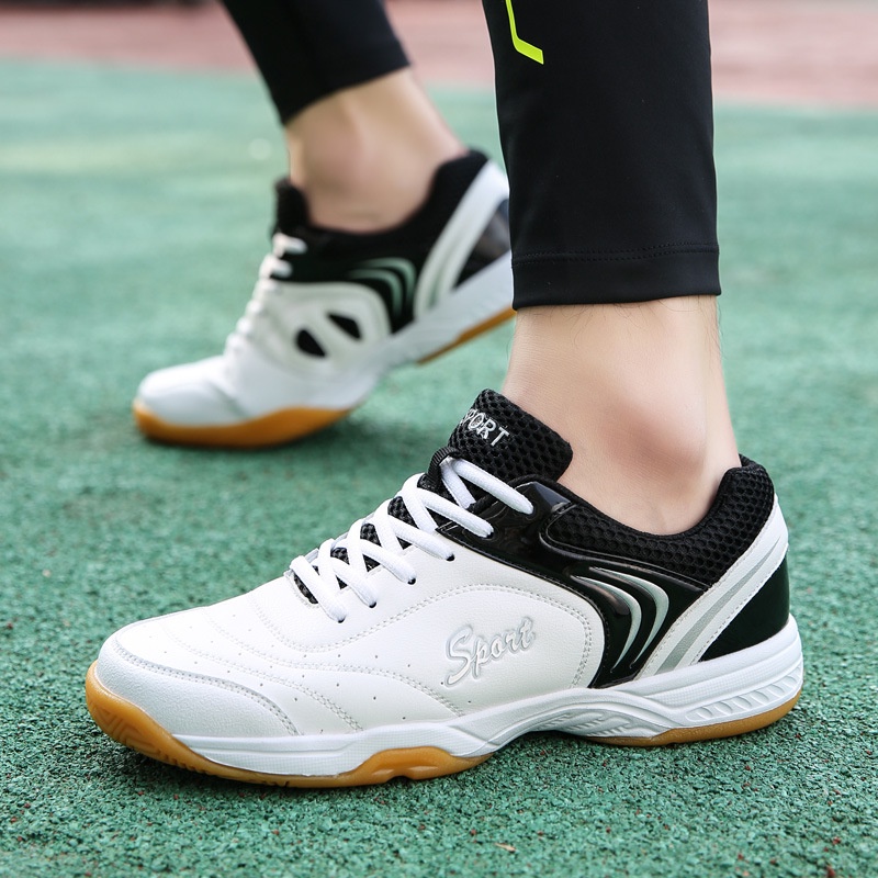 Badminton shoes deals for men