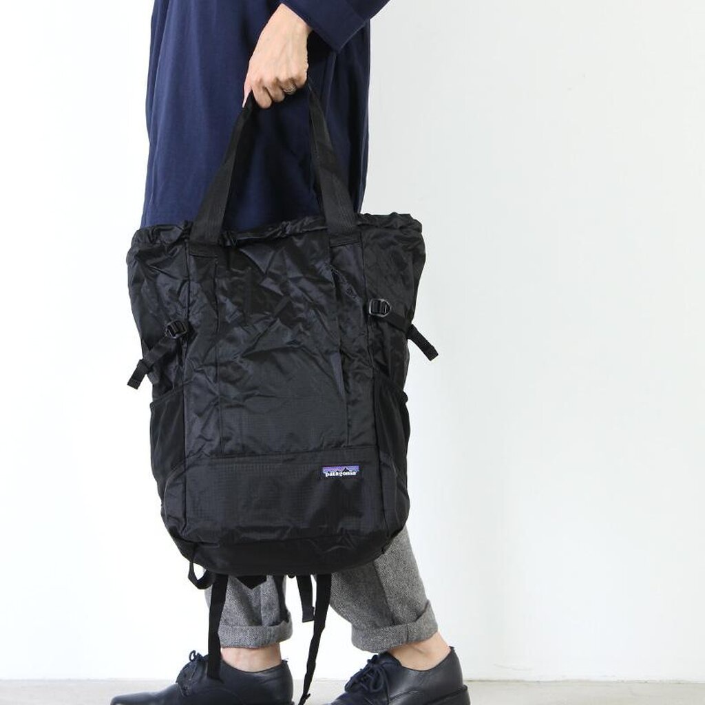 Patagonia Lightweight Travel Tote Pack Backpack 22 L