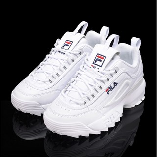 White chunky hot sale fila sneakers