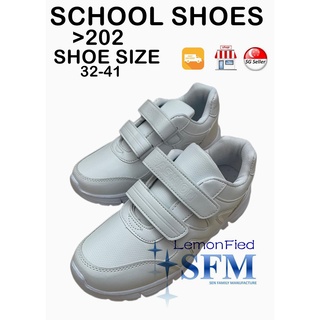 Girls size 4 deals school shoes