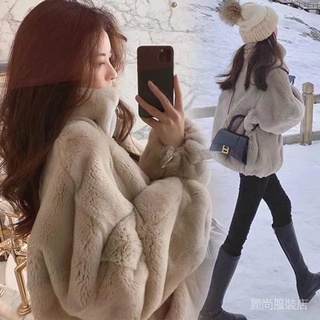 Genuine Natural Fur Rabbit Fur Vest Mandarin Collar Winter Women Fur  Waistcoat Female Outerwear Coats Gilet - China Fox Fur Coats and Winter Fur  Coat price