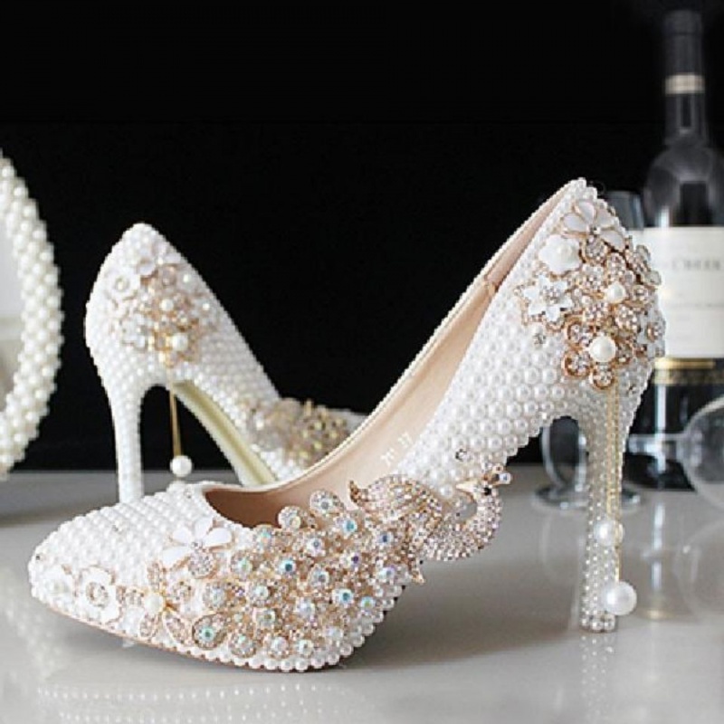 Wedding on sale shoes butterfly