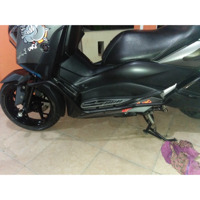 Crashbar yamaha xmax 250cc/crash bar xmax 250cc Shopee Singapore