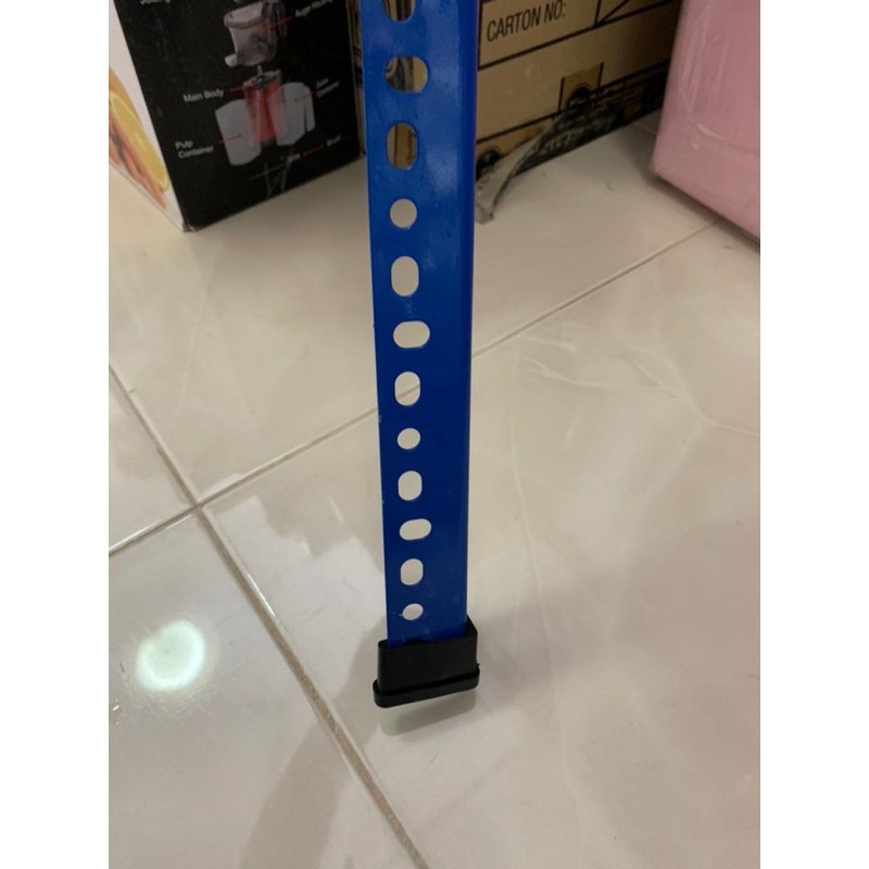 Besi angle rak lubang 6kk /slotted angle bar 6’ | Shopee Singapore