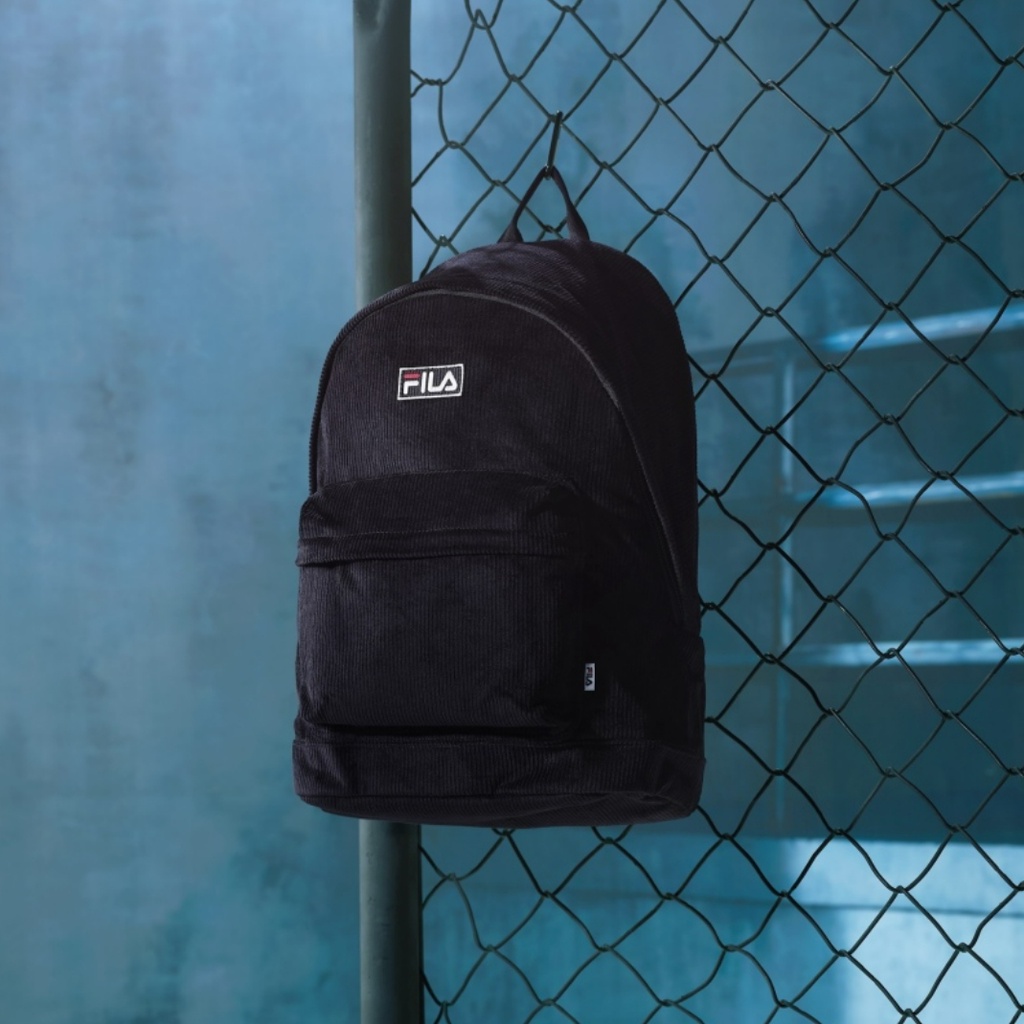 Fila on sale wash bag