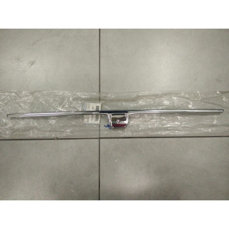 HONDA ACCORD SM4 1992 GRILLE RIM 75120-SM4-901 (NEW) | Shopee Singapore