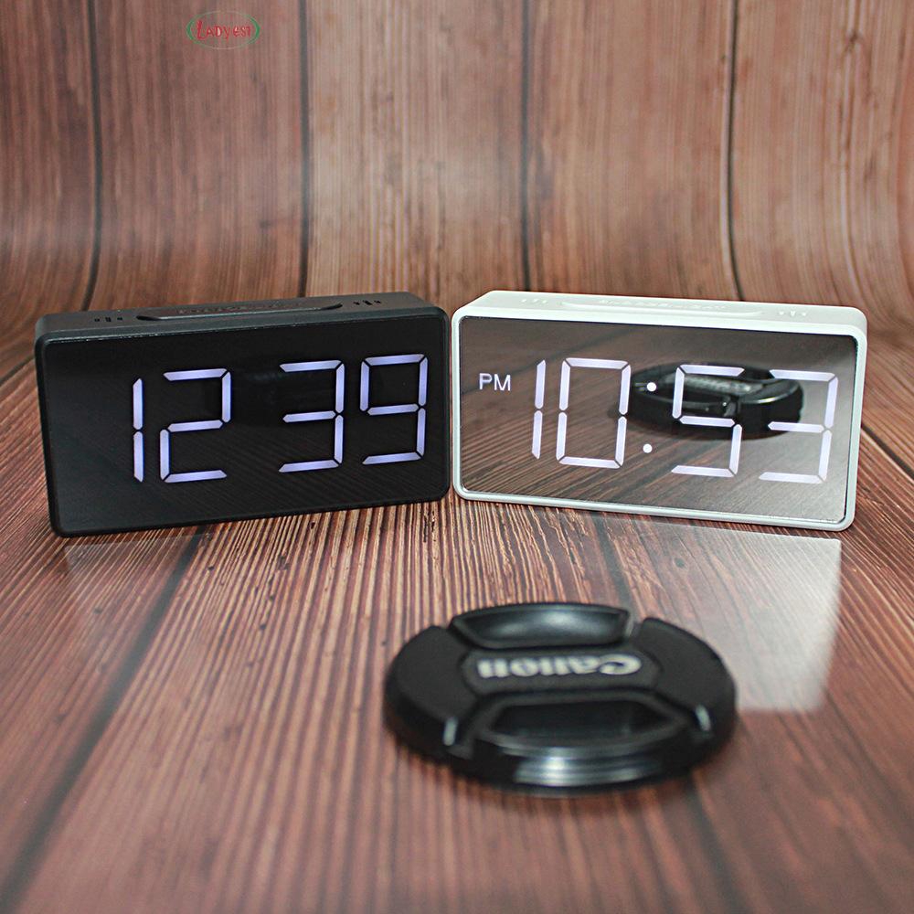 ⭐ Hot selling ⭐ LED Digital Clock USB/Battery Mirror Real-time ...