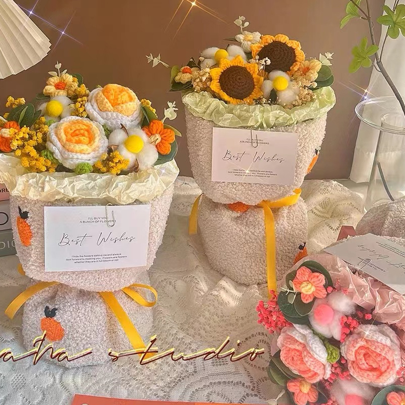 [Finished Knitted Flower] Sunflower Lily Tulip Bouquet Daisies Knitted Flower Eternal Life Flower Carnation Rose Lover's Birthday Gift Wedding Bouquet Proposal Rose