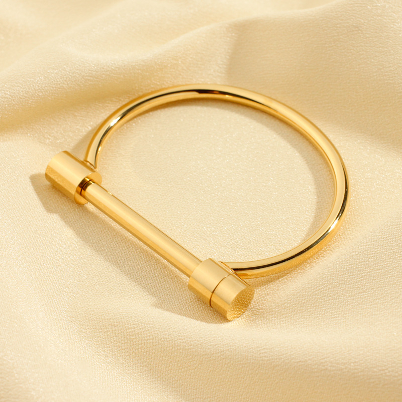 Gold on sale screw bangle