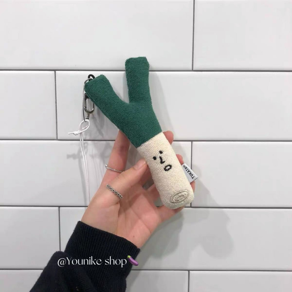 Korean style handmade cute onion plush keychain applicable backpack ...
