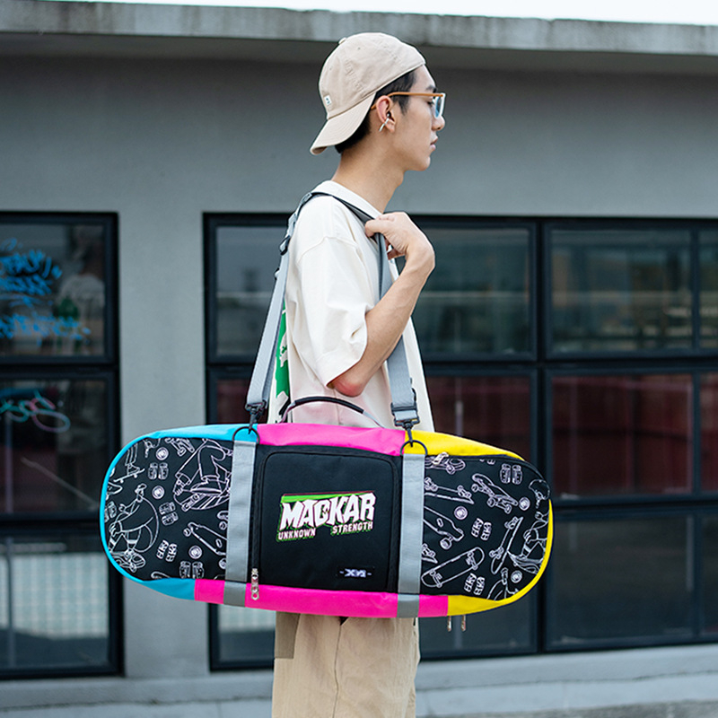 KUFUN Large Capacity Skateboard Bag Multifunctional Skateboarding