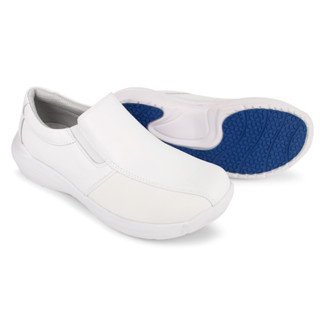 White rubber shoes for on sale nurses