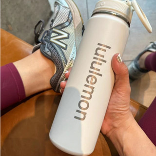 Lululemon Water Bottle - Best Price in Singapore - Jan 2024