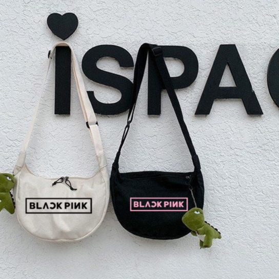 Blackpink store sling bag