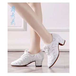 White hot sale dance shoes