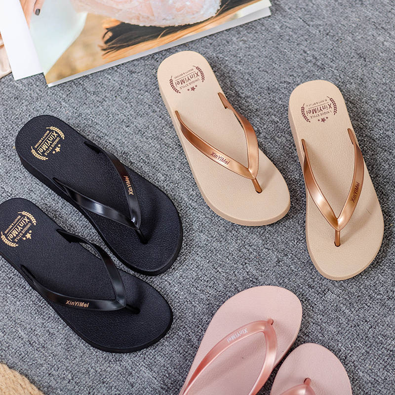 Gold flip flops on sale cheap