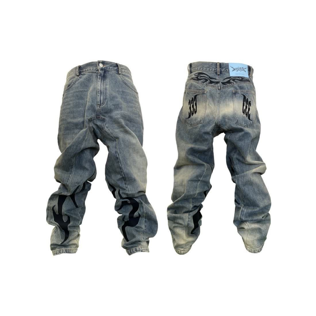 PCCVISION] 3man0n Washed Distressed Totem Embroidered Loose Jeans