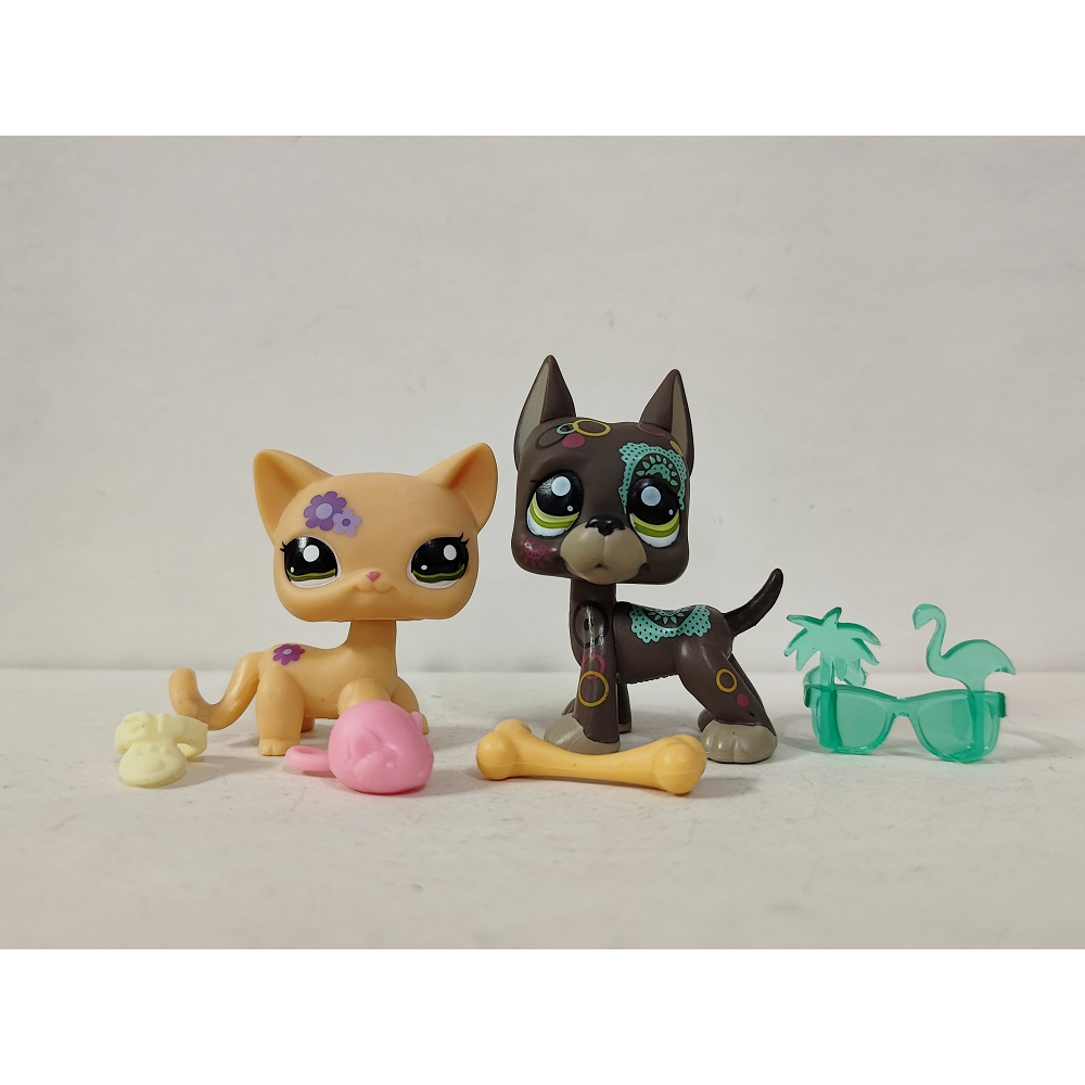 2pcs lot LPS Toy pet shop Cat Dog W Accessories Littlest Pet Shop kid toy 1120 Shopee Singapore