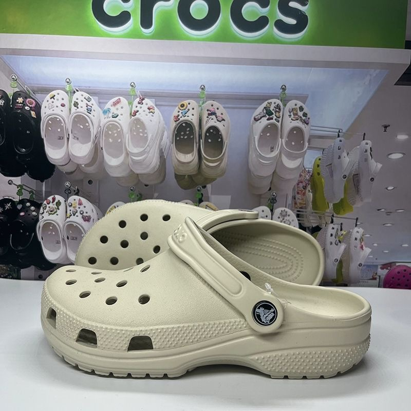 Womens non slip online crocs