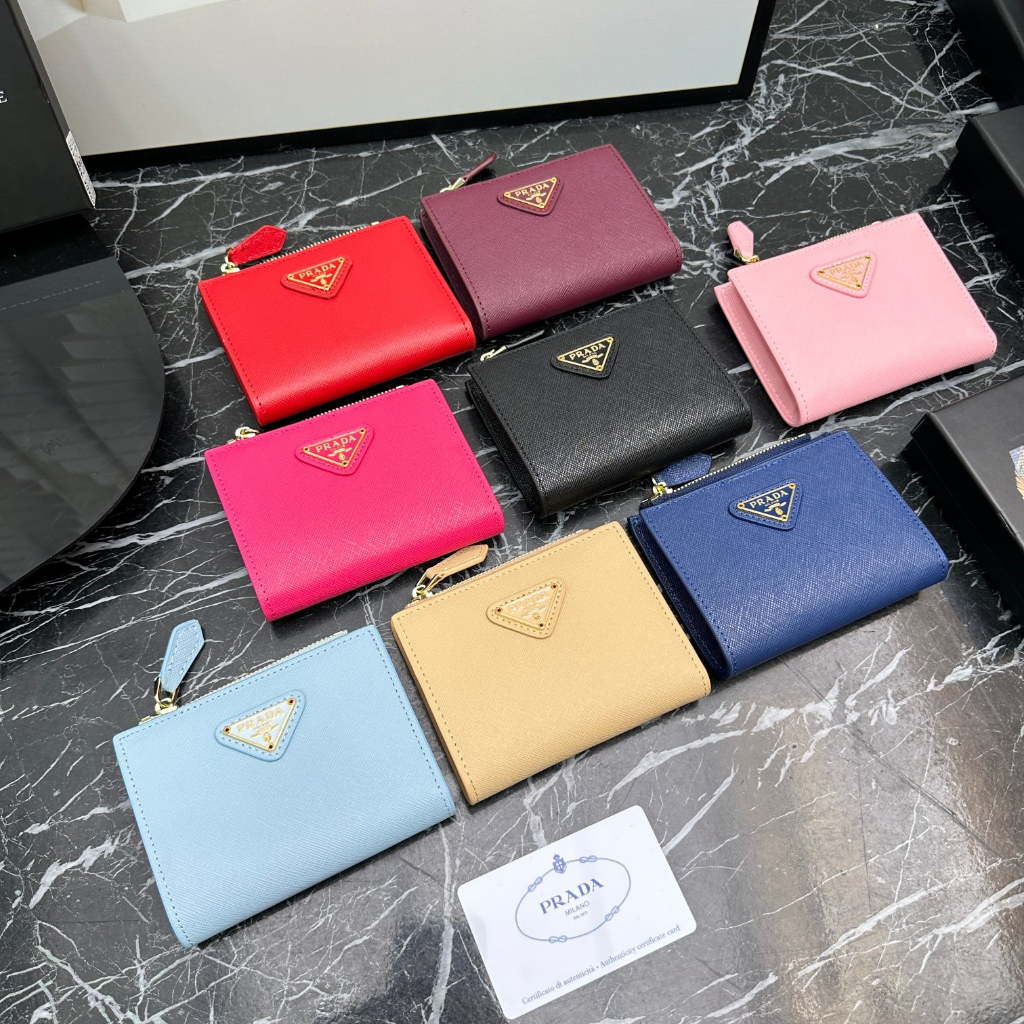 Women's Fancy Dancers Black Foldable Wallet