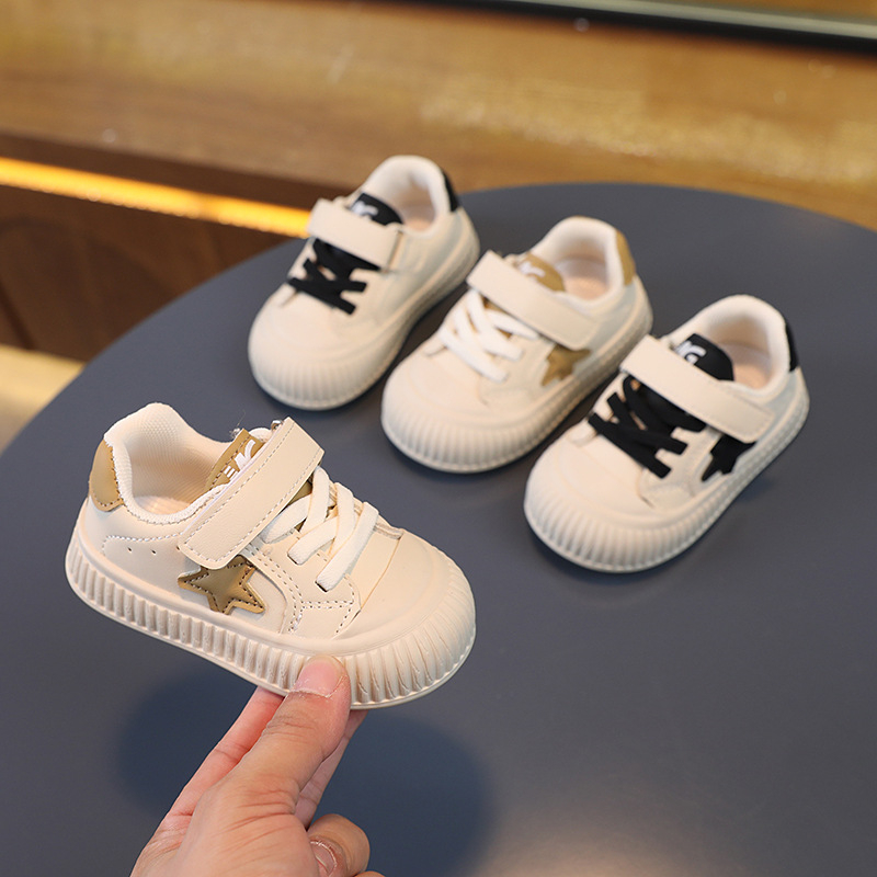 White canvas hot sale baby shoes