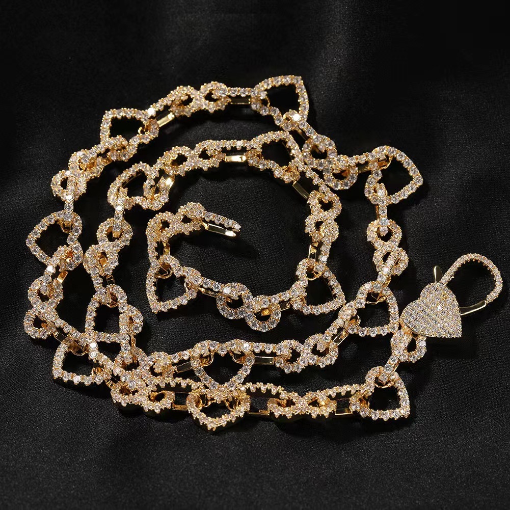 Gold heart chain link on sale necklace