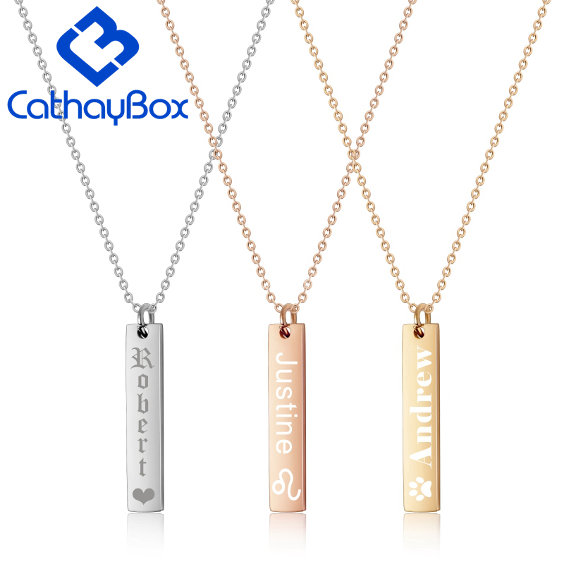 Vertical name bar necklace top