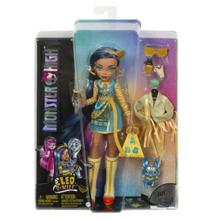 Monster High Clawdeen Wolf Fashion Doll with Purple Streaked Hair,  Signature Look, Accessories & Pet Dog