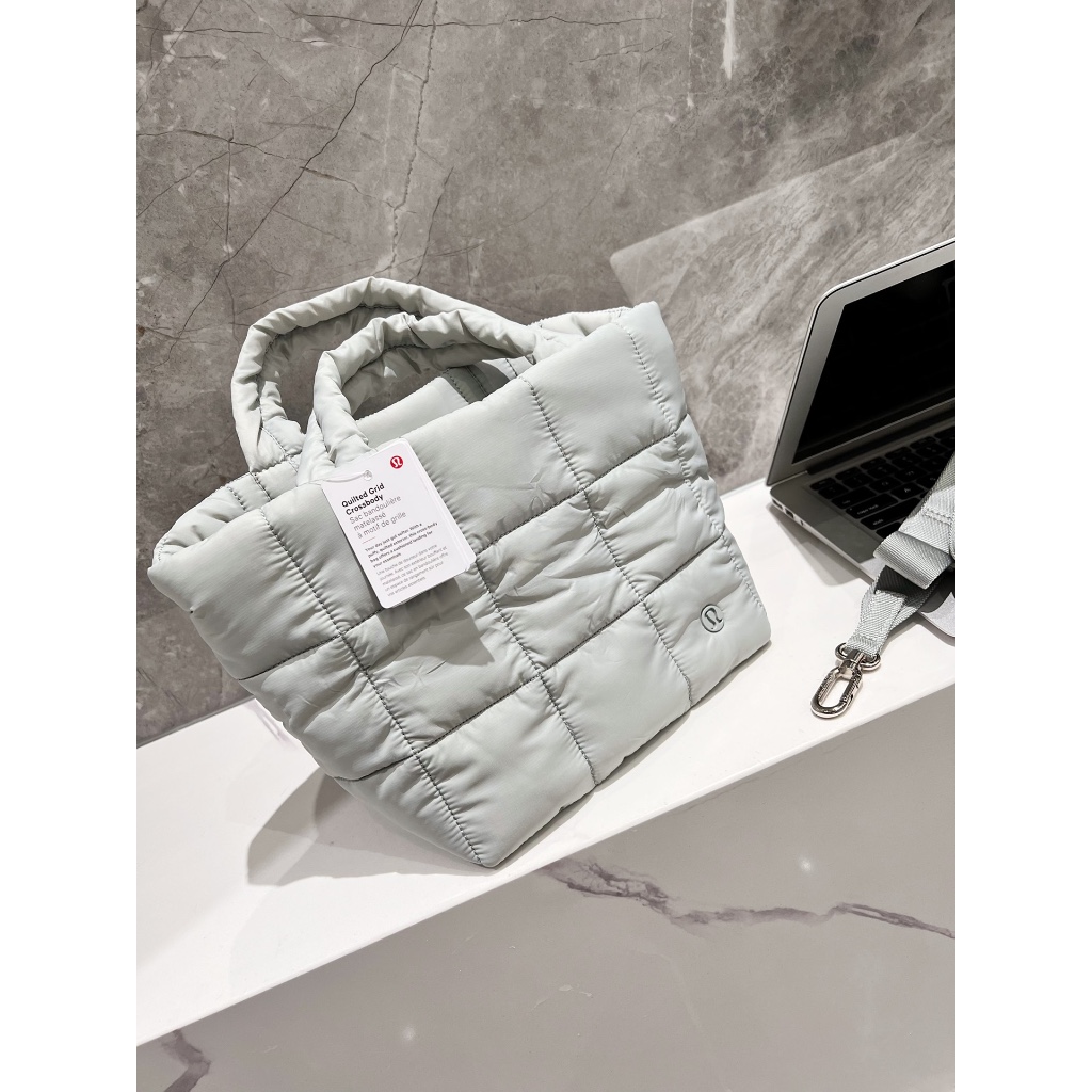 Lululemon Quilted Grid Crossbody Bag 5L 4Color | Shopee Lululemon Quilted Grid Crossbody Bag 5L 4Color | Shopee