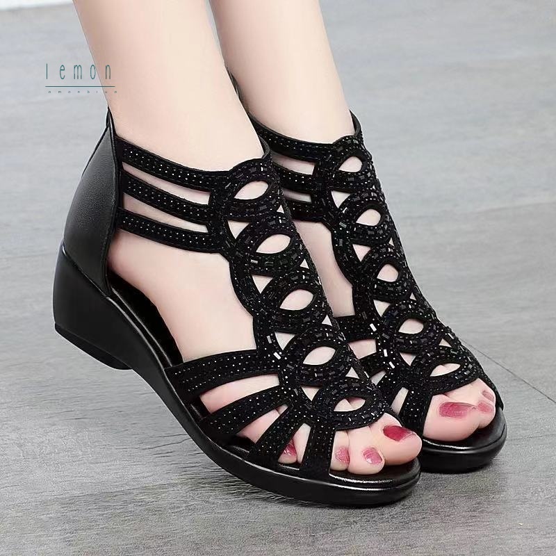 New ladies heel best sale