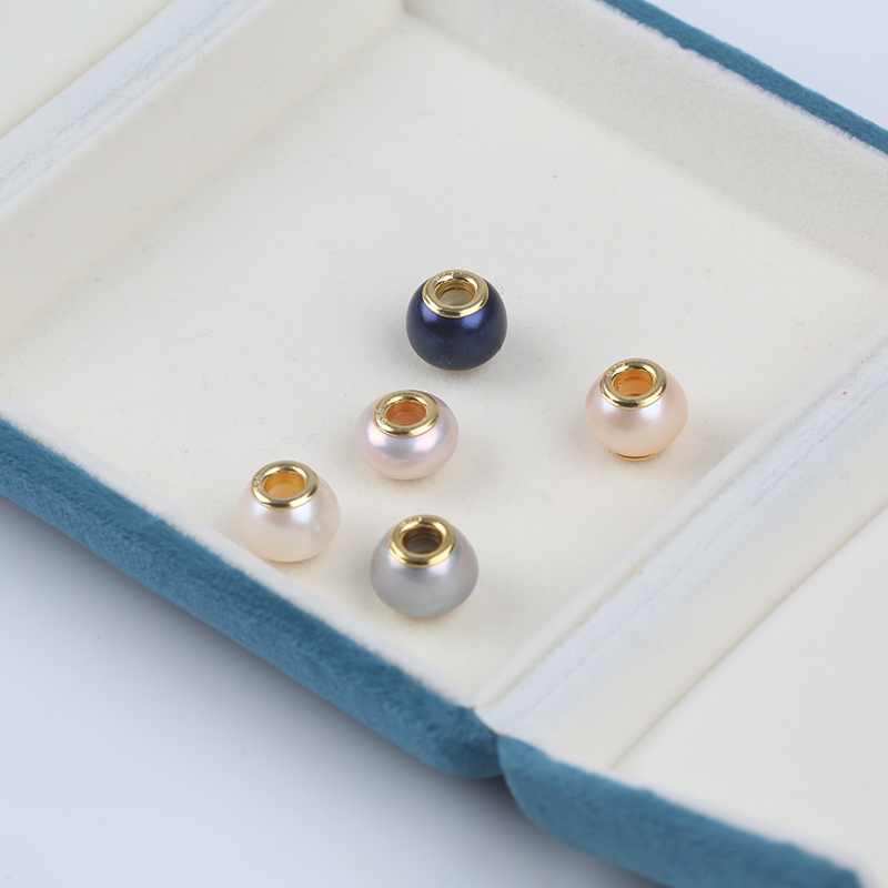Luxury Women's Necklace or Earrings - S925 Silver Natural Freshwater Pearl.