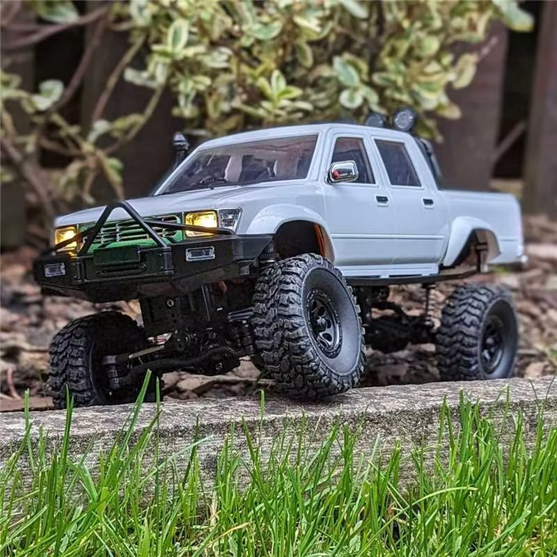 In stock】 WPL C64-1 RC CAR 1/16 2.4G Full Scale 4WD Adults
