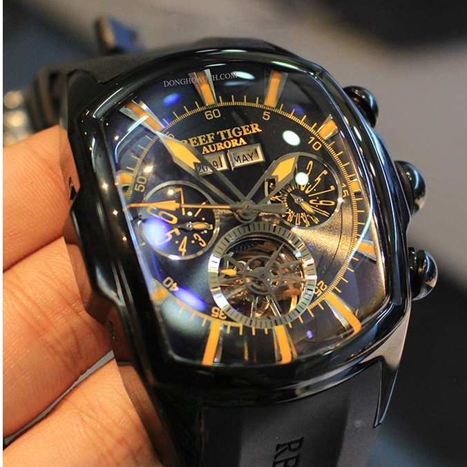 Reef Tiger Reef Tiger Tank II 3069 Swiss Street Wear Cool Belt Unique Large Dial Sapphire Luminous Men s Automatic Mechanical Watch 100m Professional