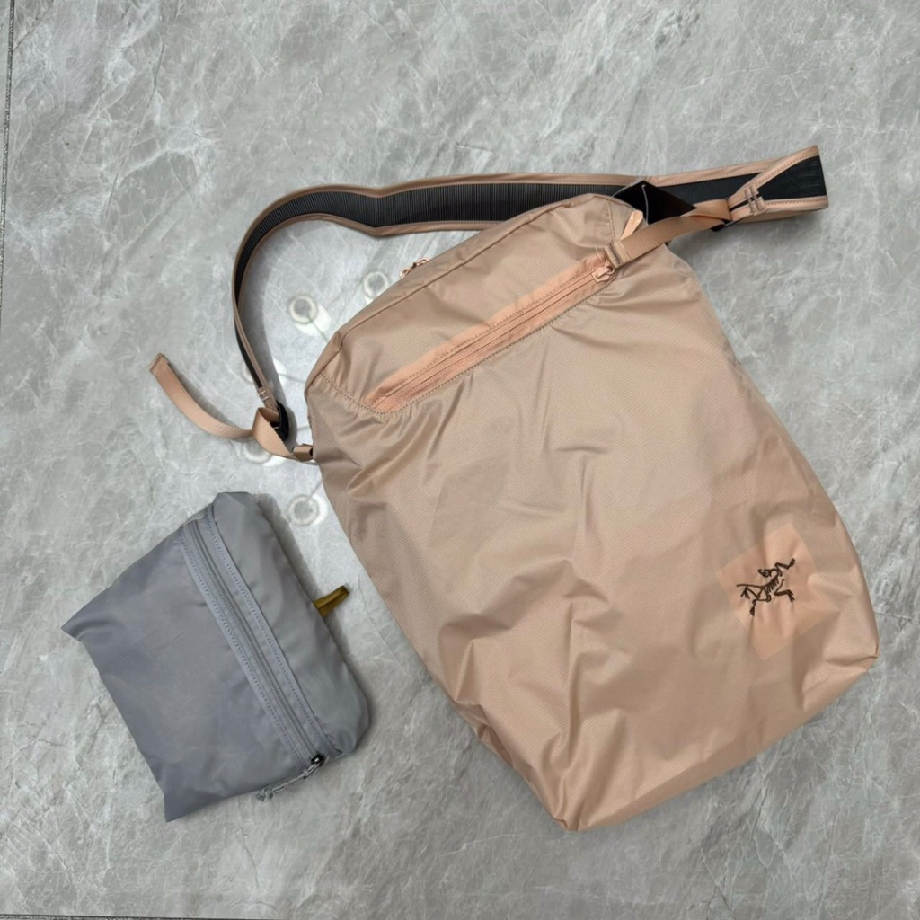ARC'TERYX Heliad 12L Tote Bag | Shopee Singapore