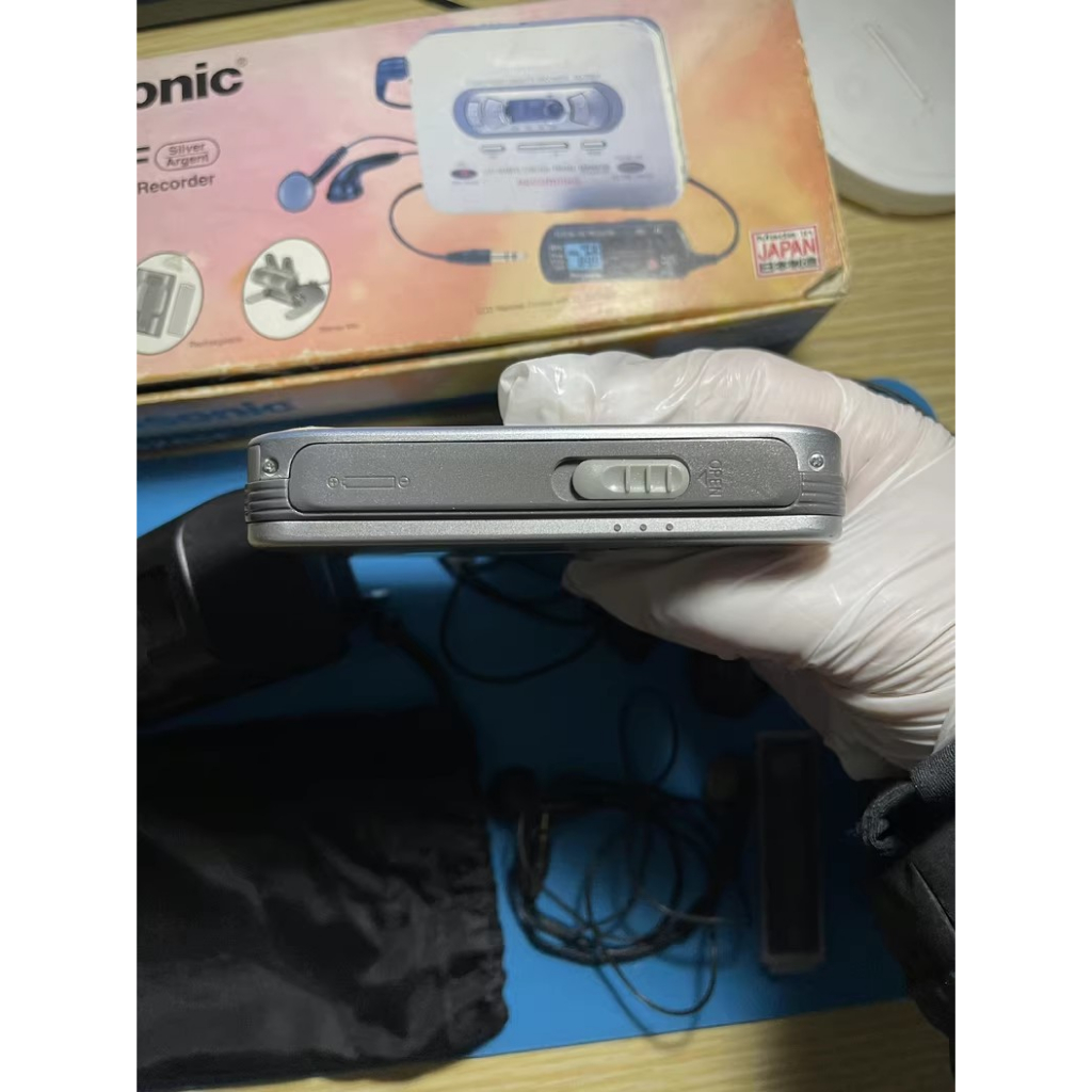 Panasonic RQ-SX65F Tape Machine Walkman | Shopee Singapore Panasonic RQ-SX65F Tape Machine Walkman | Shopee Singapore