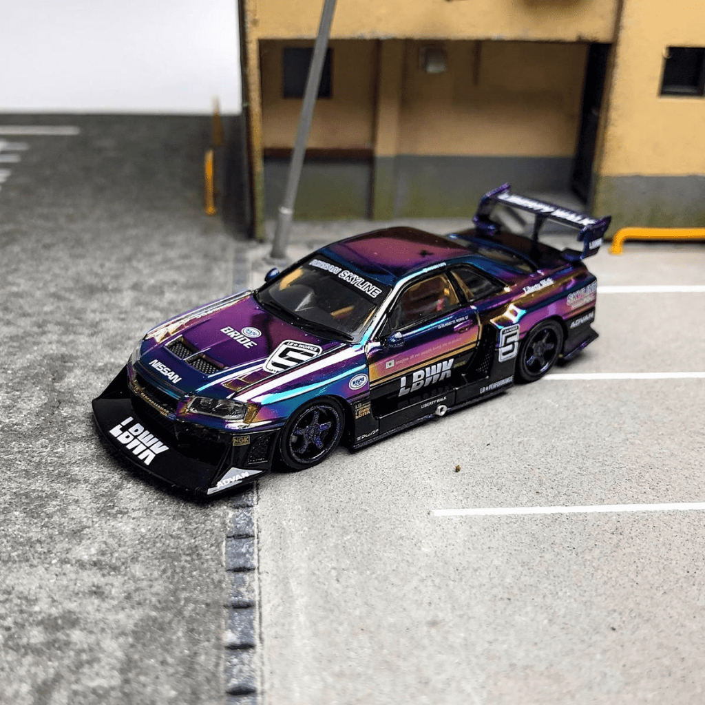 CM Model 1 64 Nissan Skyline LBWK LB-ER34 Super Silhouette Chase ...