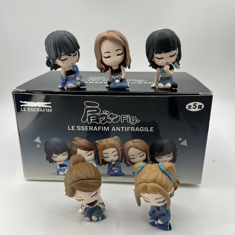 5Pcs/Set 5cm South Korean Girl Group Idol Singer LE SSERAFIM