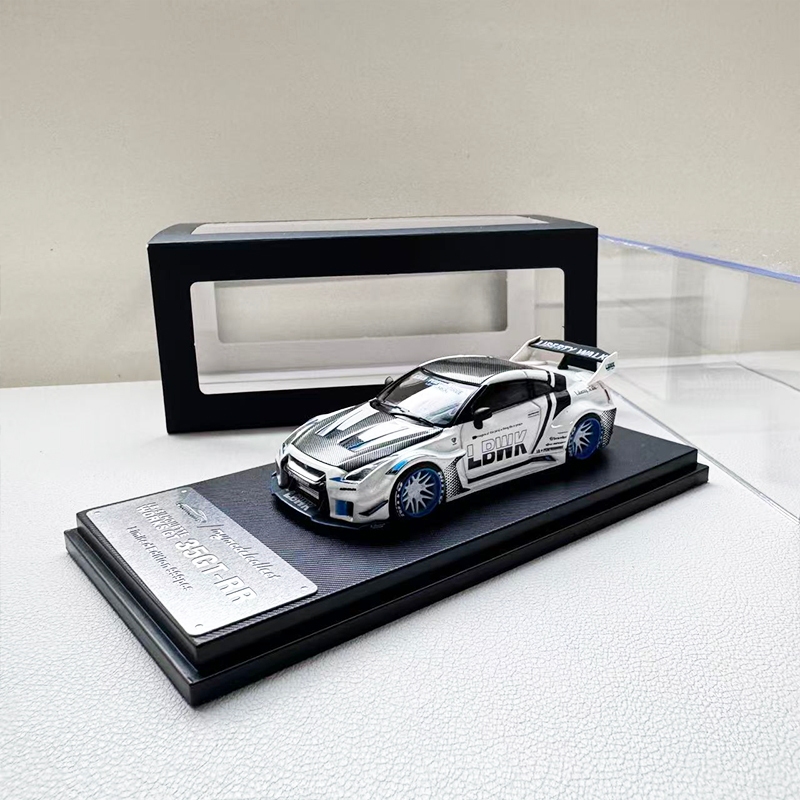 Model Collect 1:64 Model Car Nissan GTR R35 Alloy Die-Cast Vehicle ...