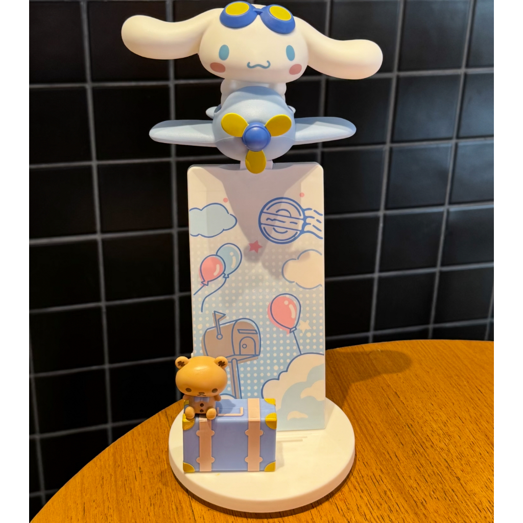 2026 KFC x Sanrio Collaboration Toy Set，Hanton Bubble Machine