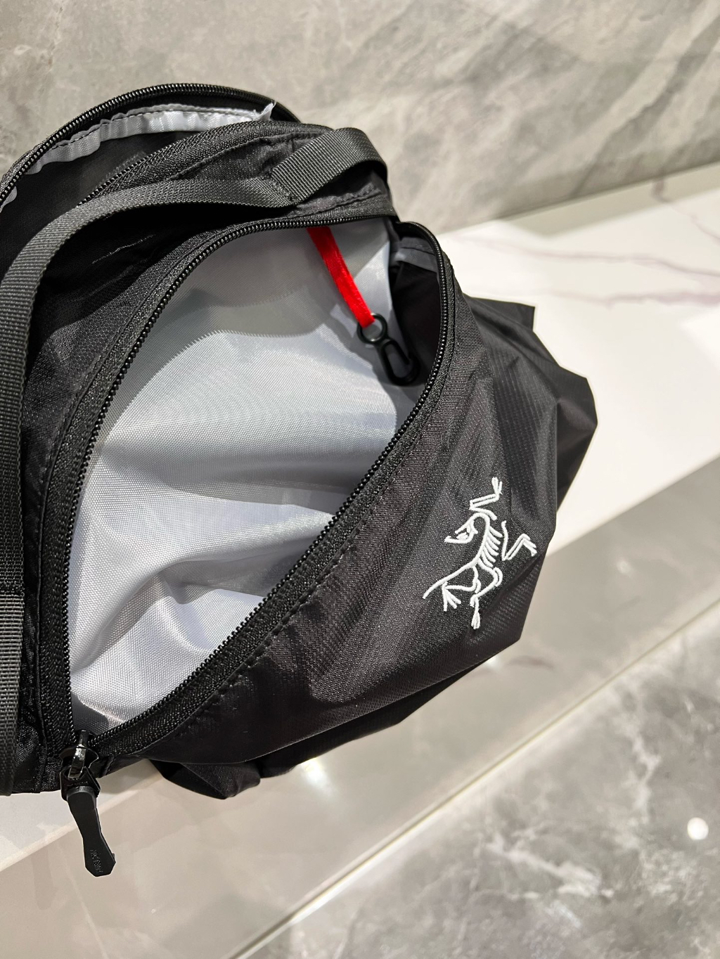 ARC'TERYX Heliad 15 Backpack 15L | Shopee Singapore