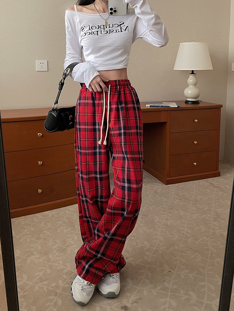 Red plaid 2025 fitted pants