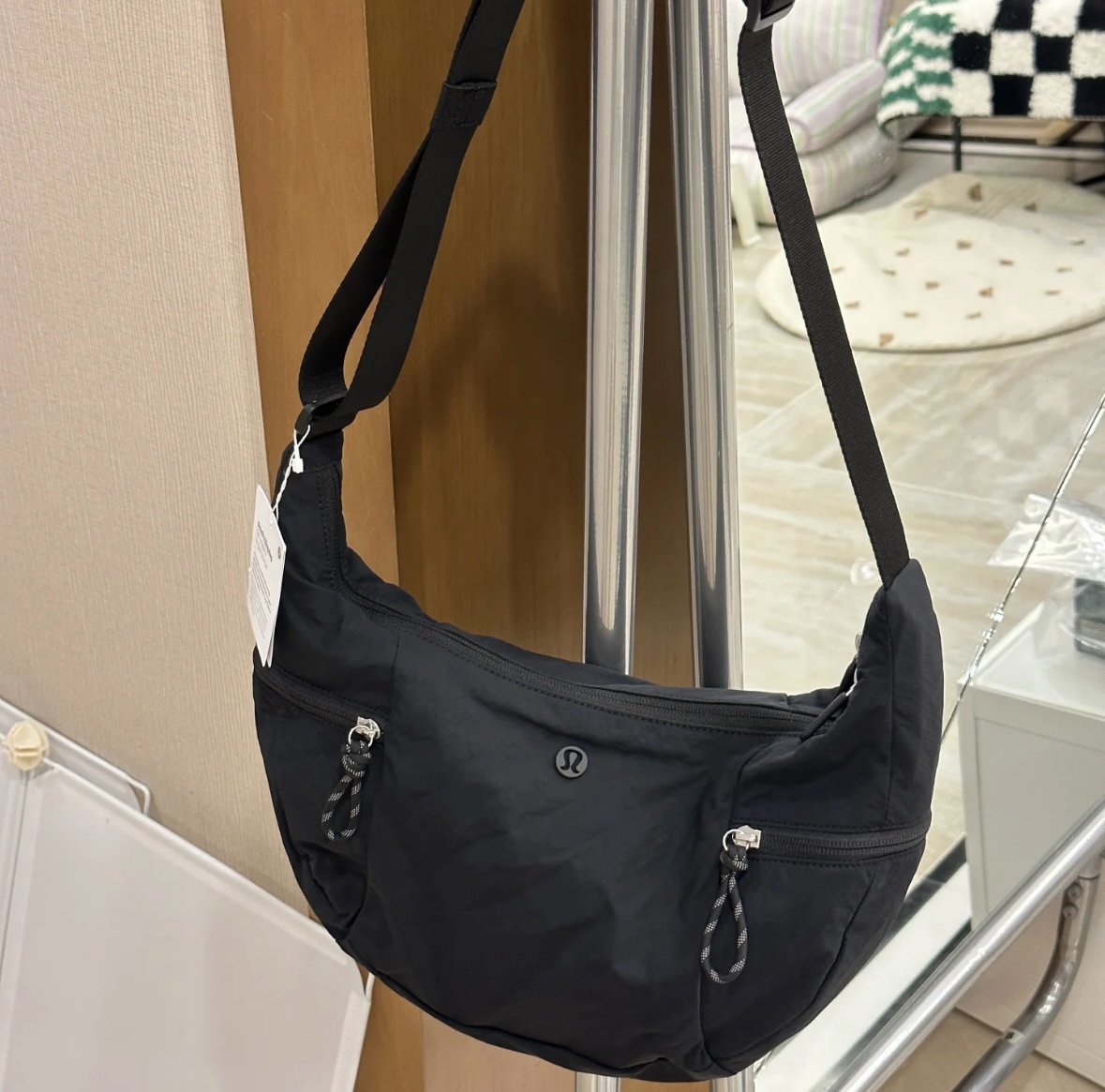 Lululemon Slouchy Sling Bag 6L 3Color